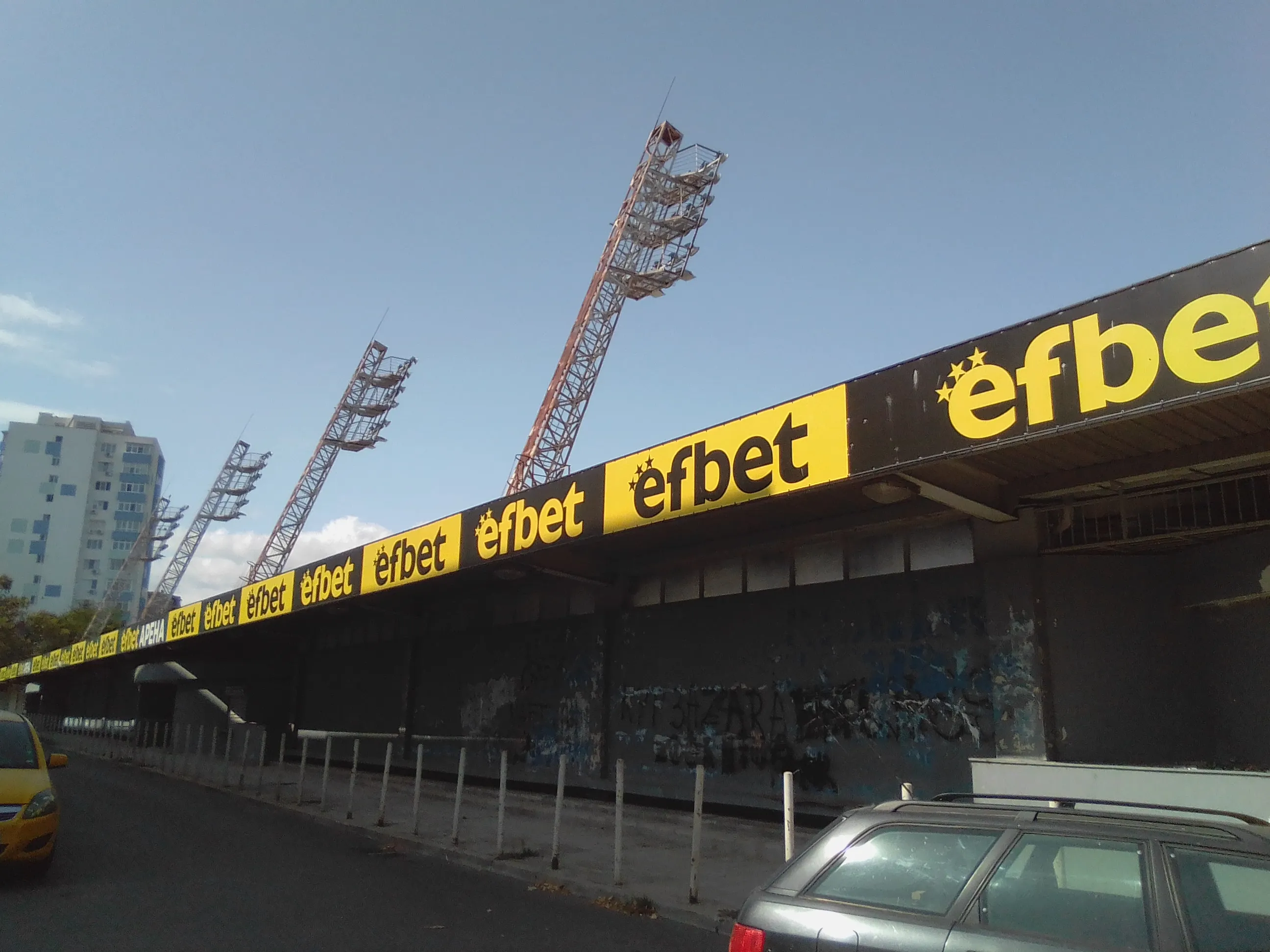 Dramatic Football Clashes: Levski and Ludogorets Lead in efbet League