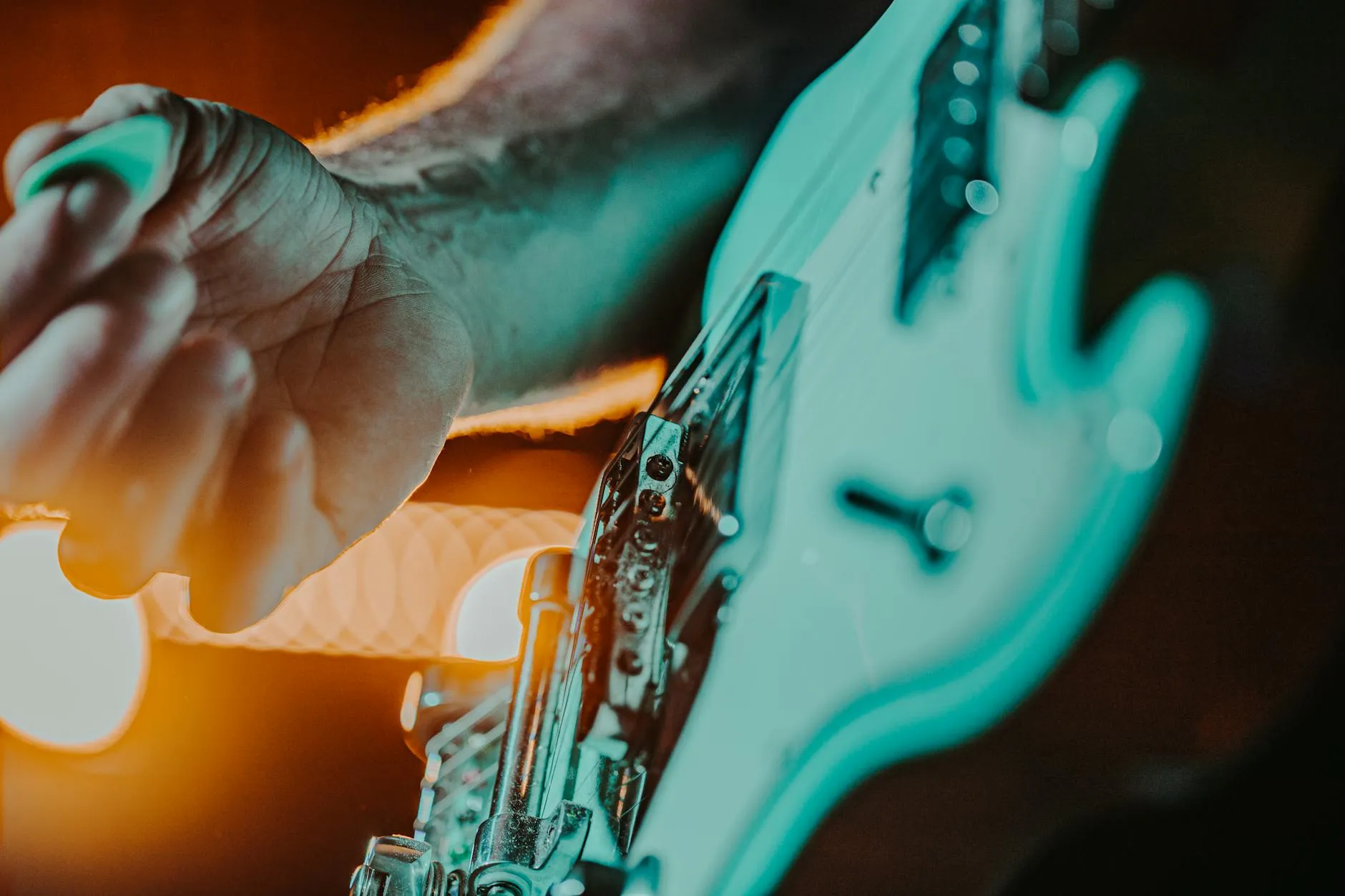 КРИСКО в Бургас за Нова година: Взривяващо начало с хиляди фенове!