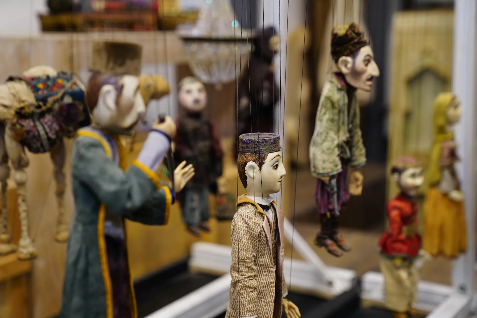 Държавният куклен театър в Бургас представя мюзикъла „101 далматинци“