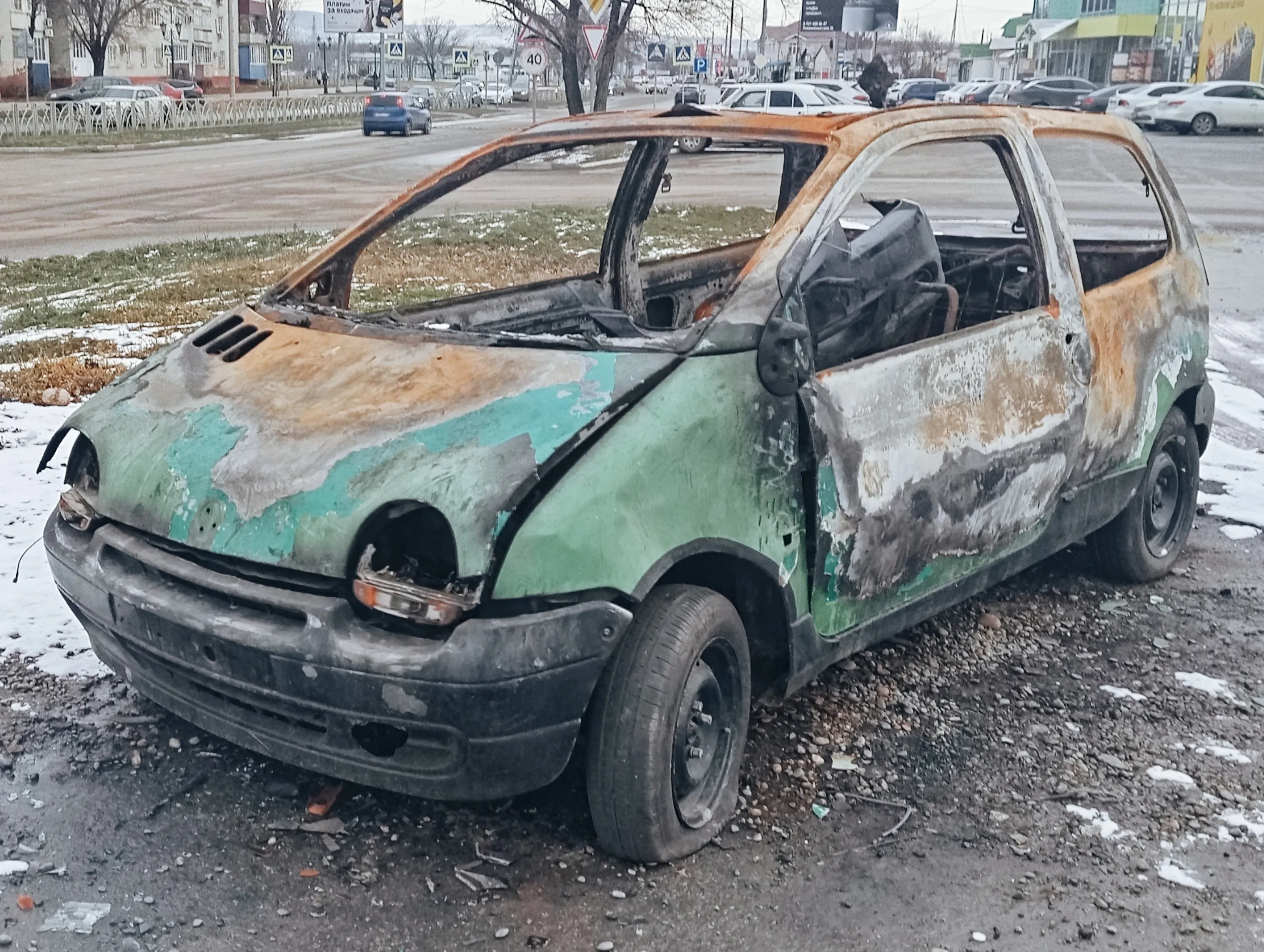 Трагедия край Поморие: Открито овъглено тяло в изгорял автомобил