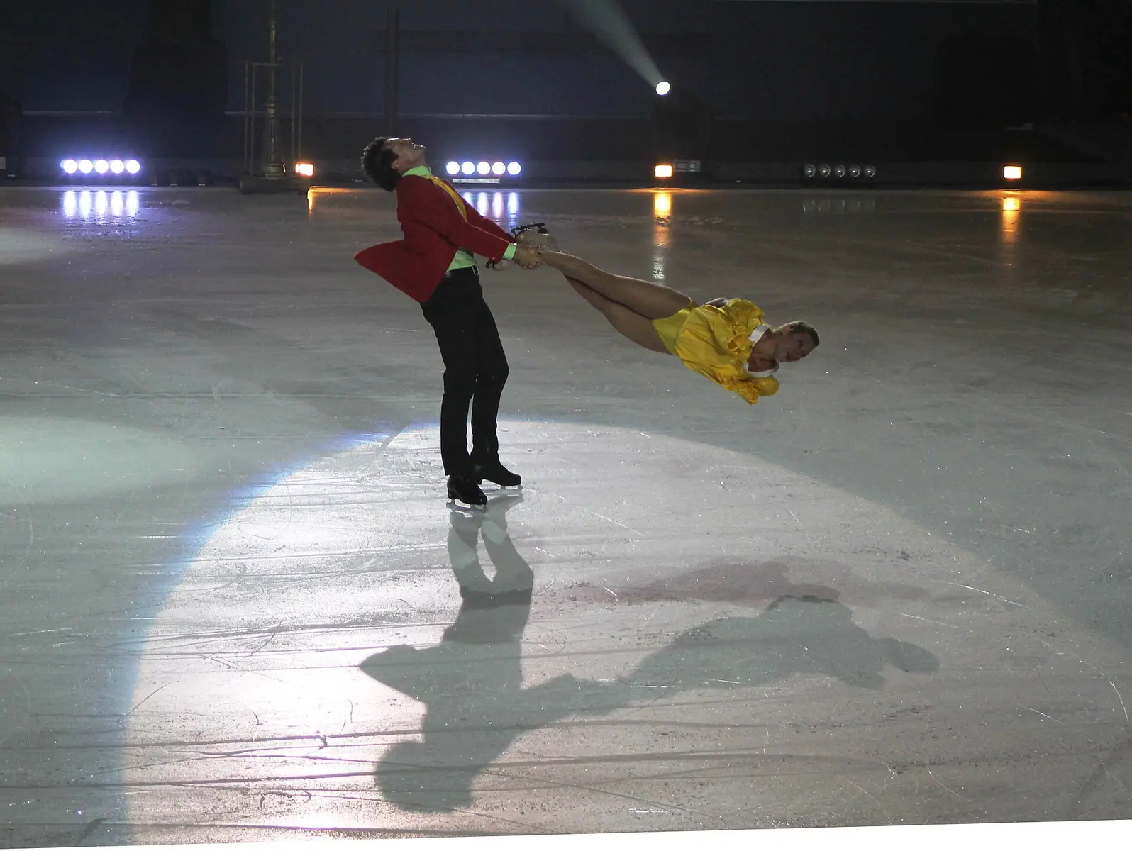 Burgas to host 'Ship in the Heart' theatre and figure skating show
