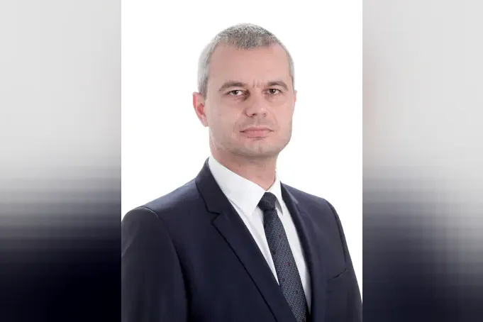 Костадин Костадинов поздрави „Алтернатива за Германия“ за изборния резултат