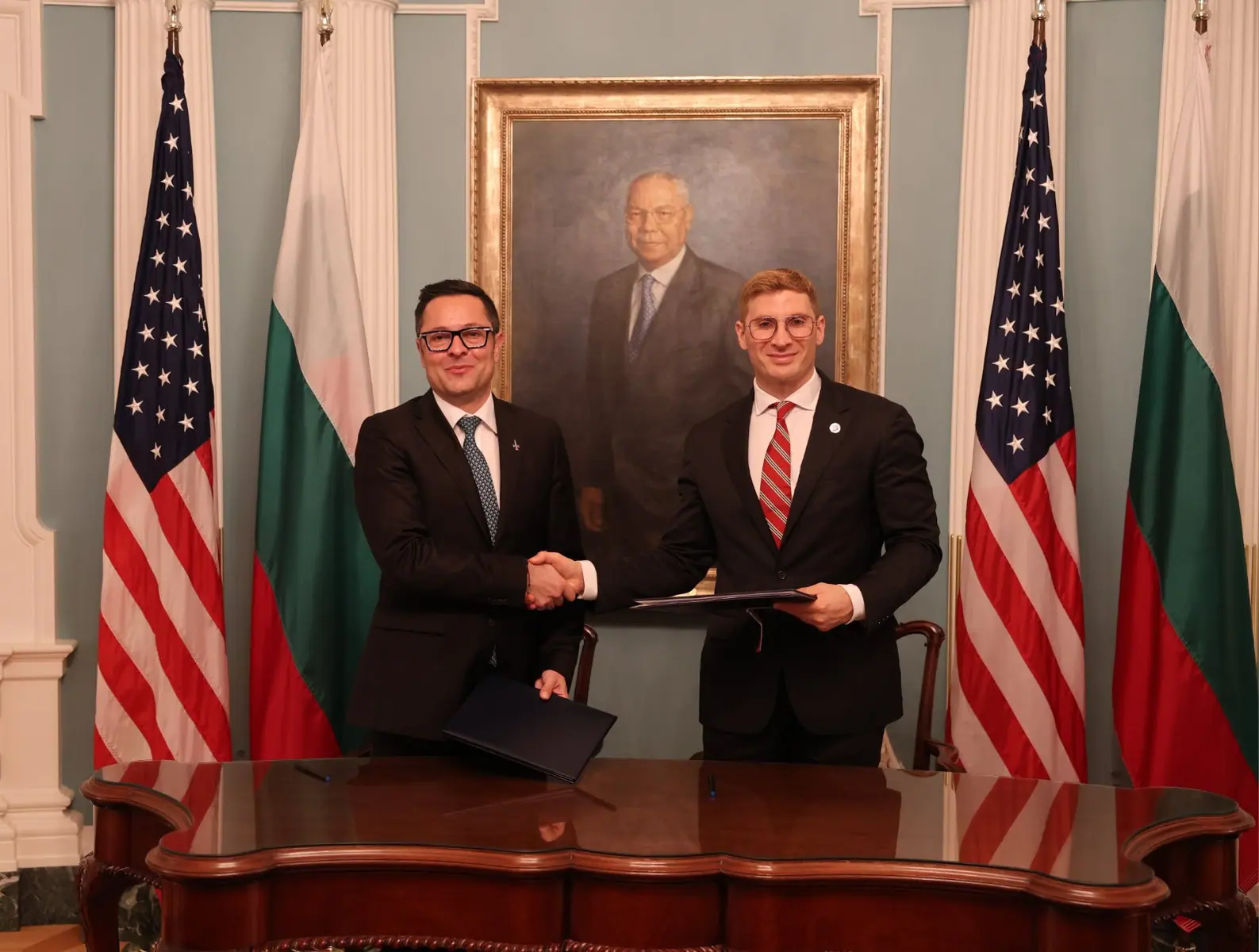 Bulgaria and US sign AI partnership declaration