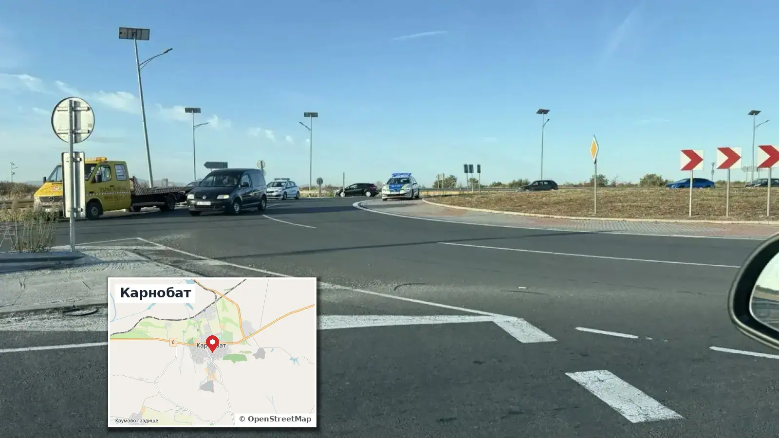 Two hurt in crash at junction near Karnobat