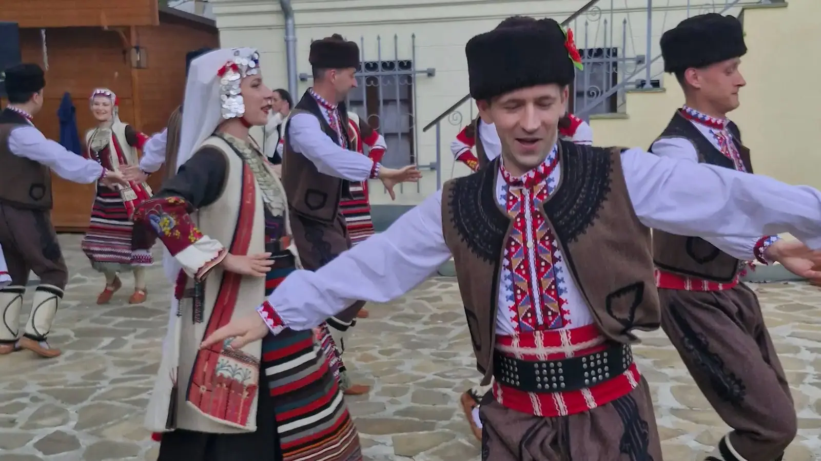 Райна и ансамбъл „Странджа“ пеят днес за празника на Болярово