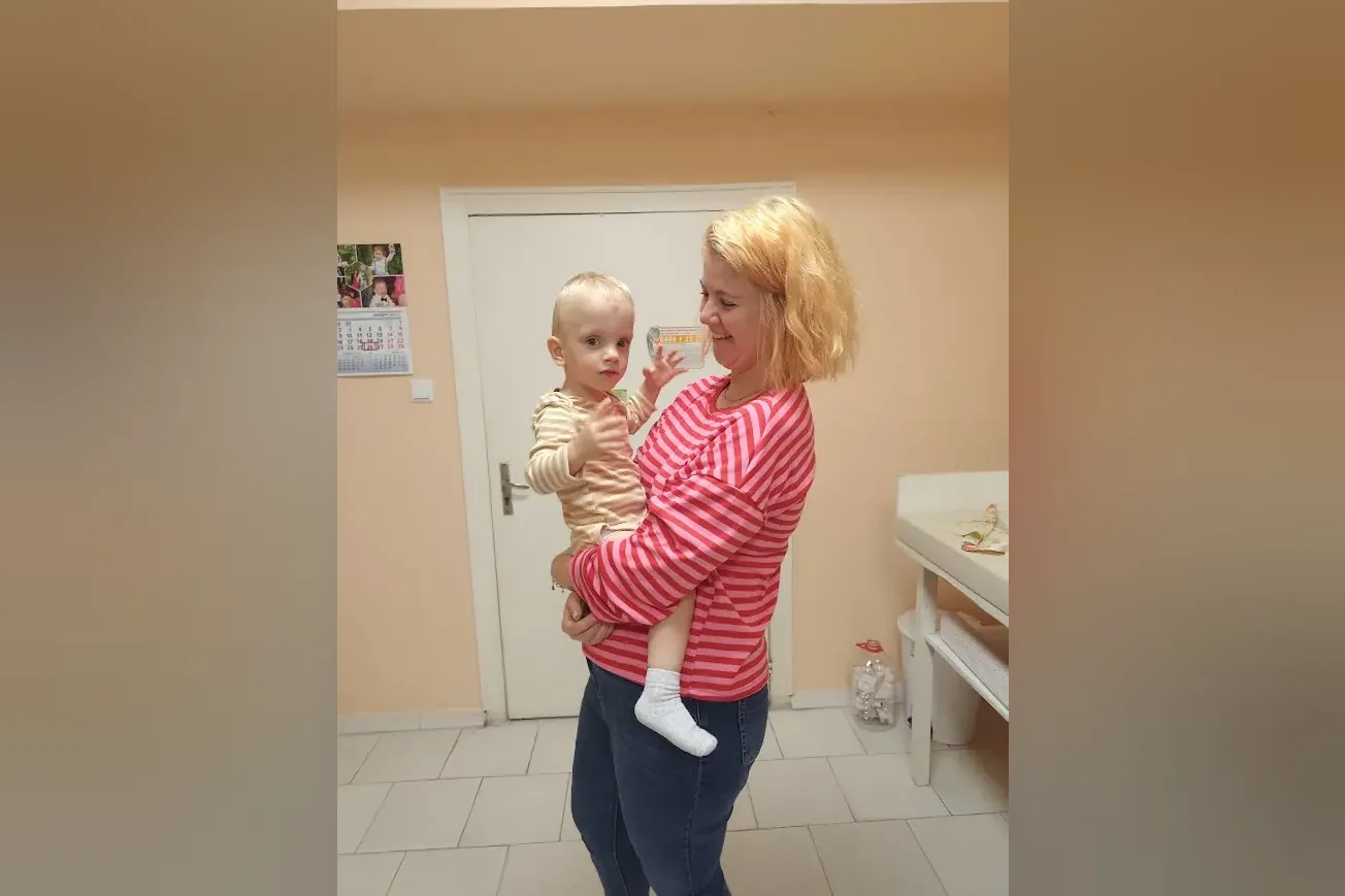 Бебе, родено със 750 грама в УМБАЛ Бургас, днес расте като връстниците си