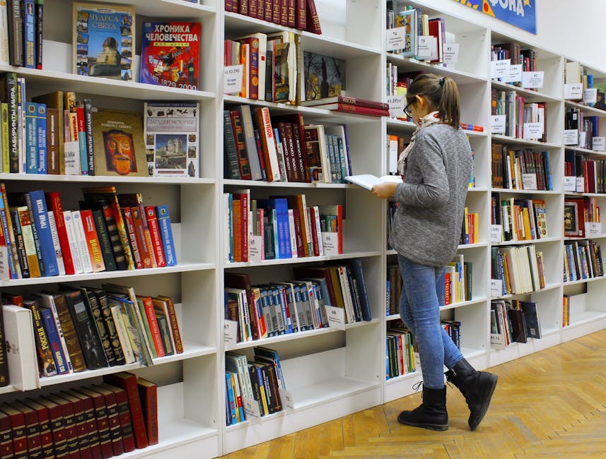Факултетът по педагогика дарява книги и провежда Ден на отворените врати в Бургас