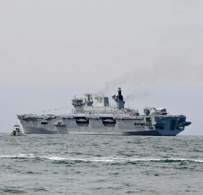 Руски военен кораб с измамна маневра в Ла Манш
