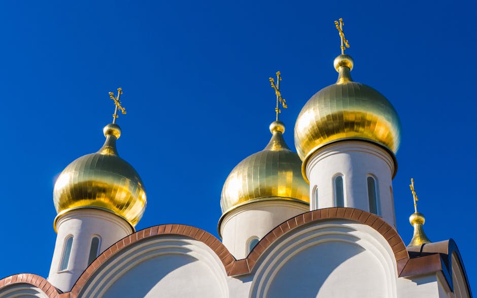 Сливенската епархия забранява използването на православни символи в нестинарските игри