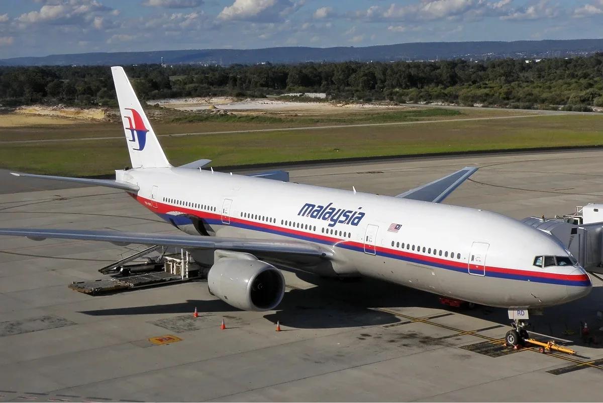 Трагедія MH17: Міжнародне розслідування розкриває правду про збитий літак