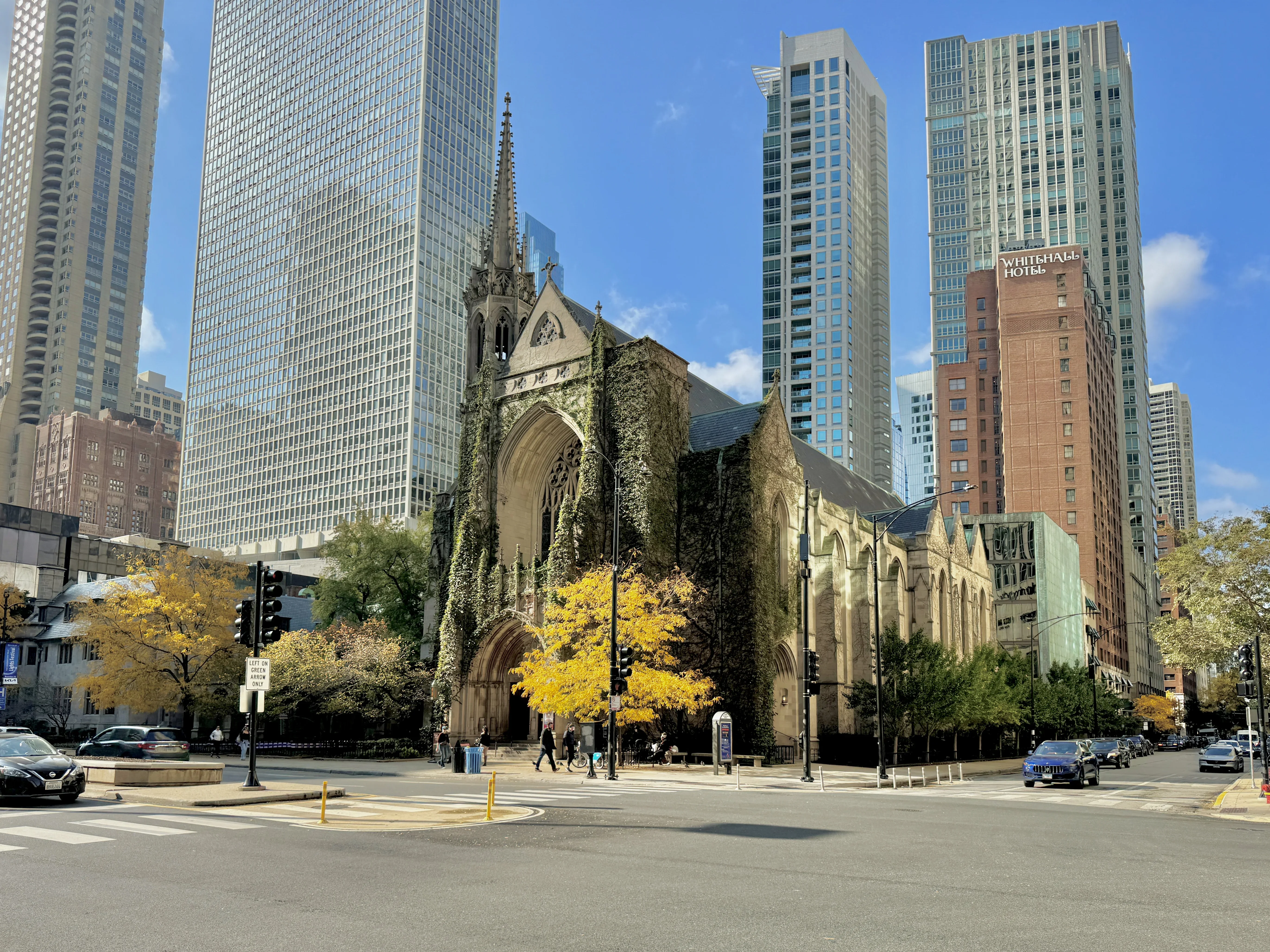 St. Ivan Rilski Bulgarian Church in Chicago Opens Doors for the Assumption of Mary and Unites the Community