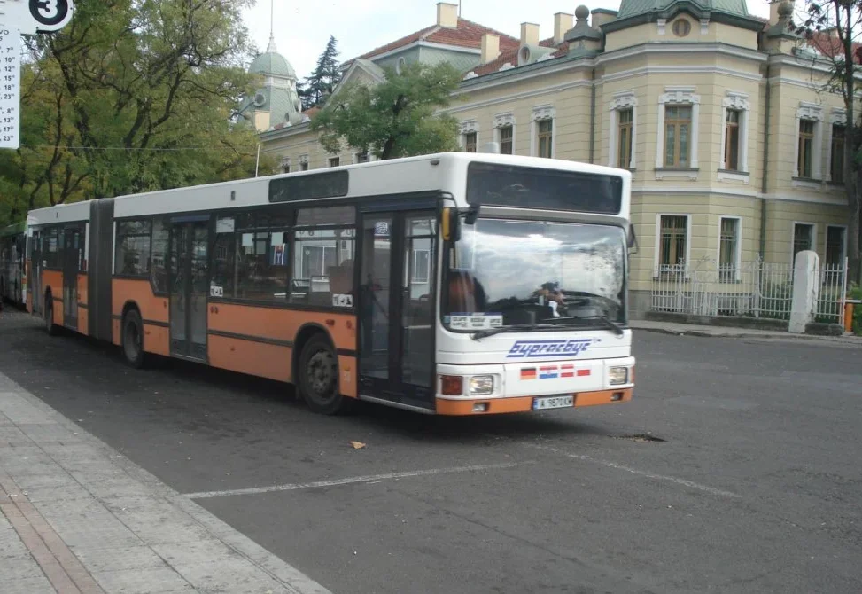 Бургасбус спира автобусна линия 17А, свързваща Меден рудник и Крайморие