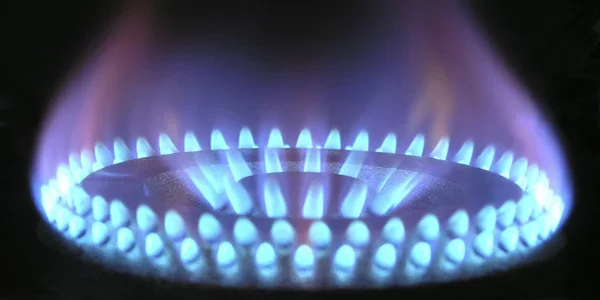 Цената на природния газ расте на европейските и българските пазари