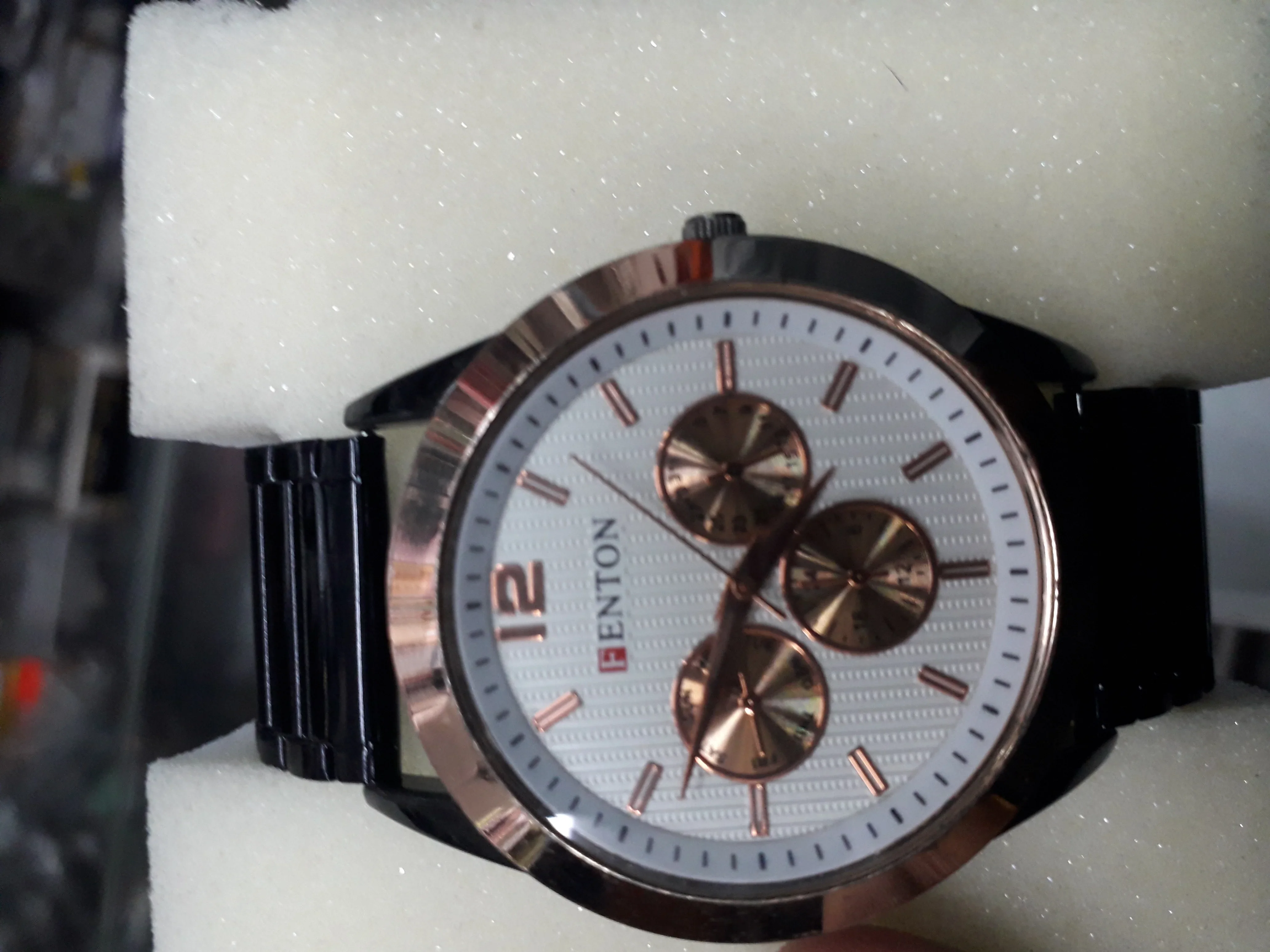 Burgas Customs Seizes 16,995 Fake Watches