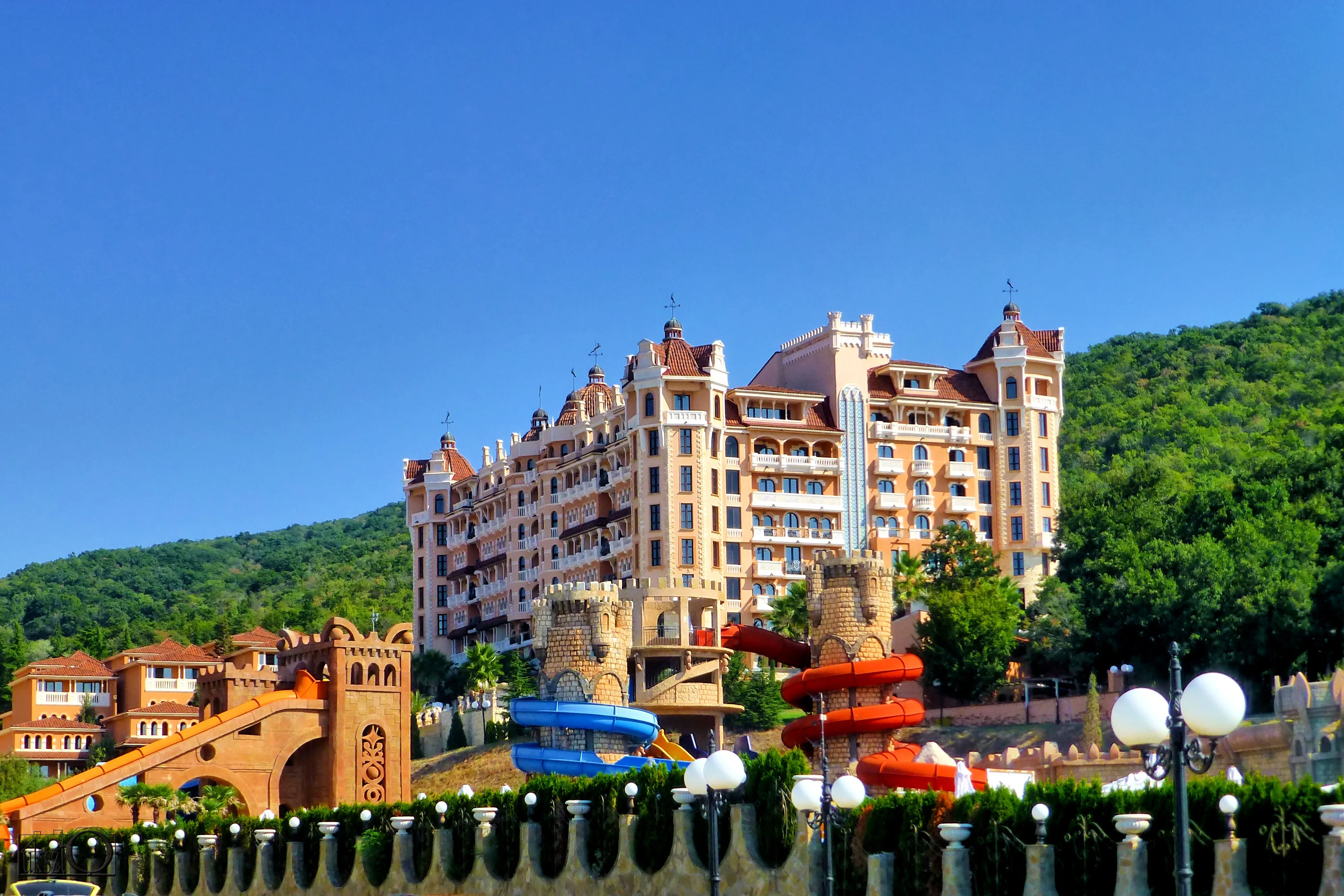 Елените: Министерство окружающей среды не нашло документов на строительство