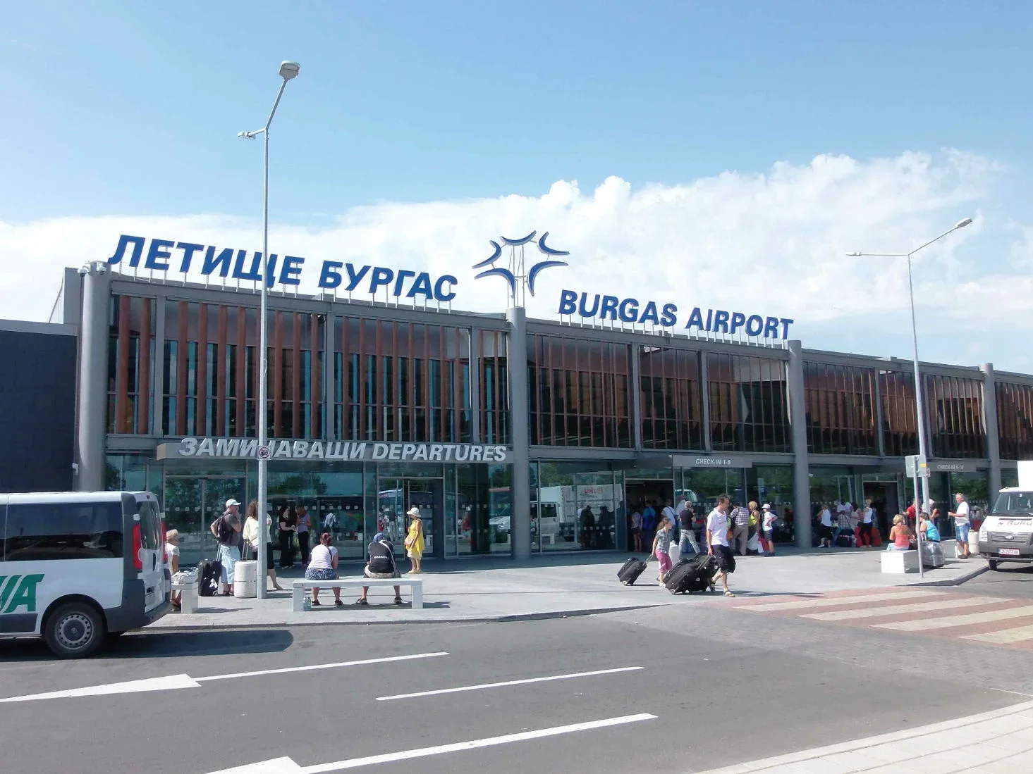 Attention, drivers! Temporary traffic organization at Burgas Airport roundabout on December 22nd