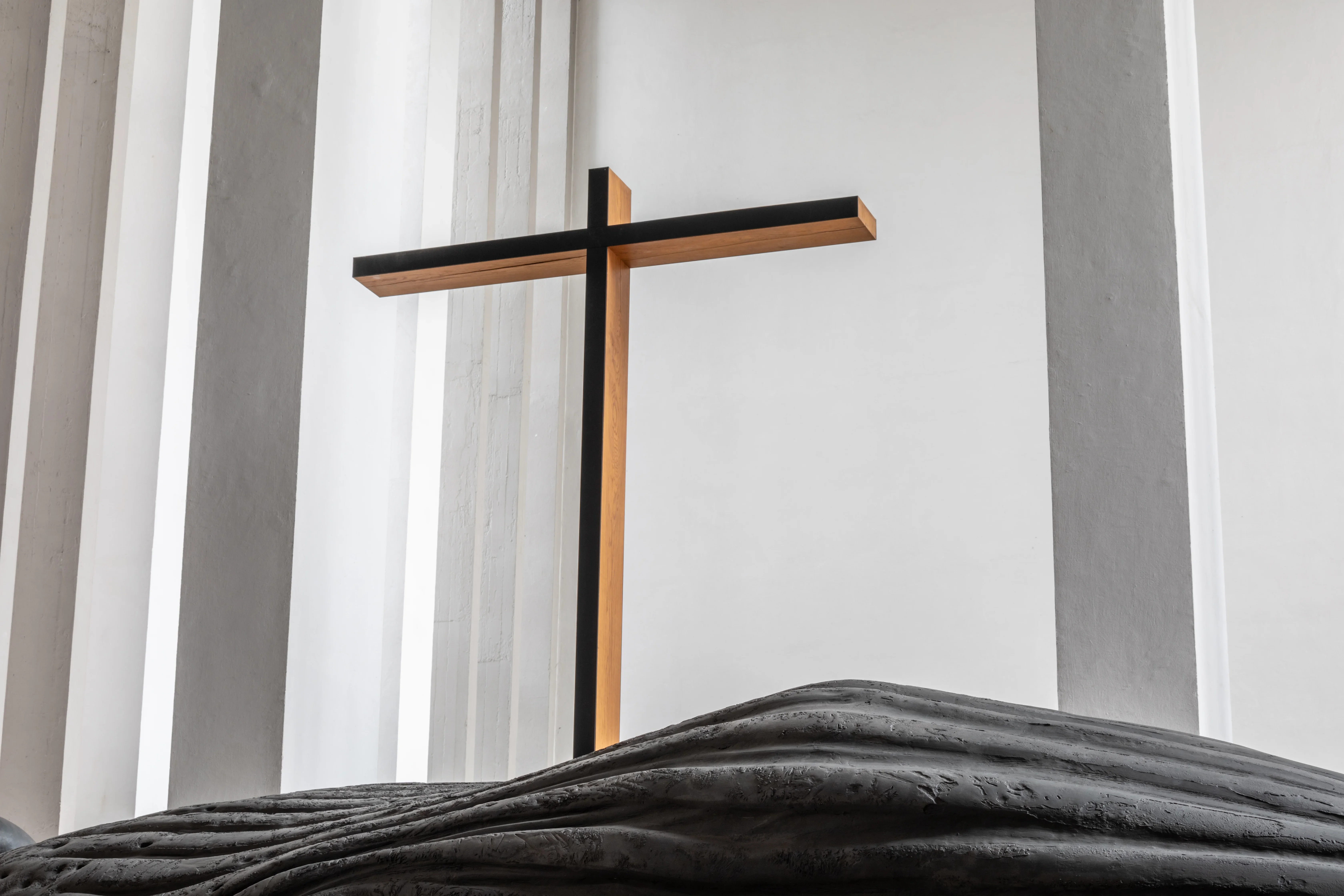 Іван Стоянов впіймав хрест у Бургасі: Знак здоров'я та щастя у новому році