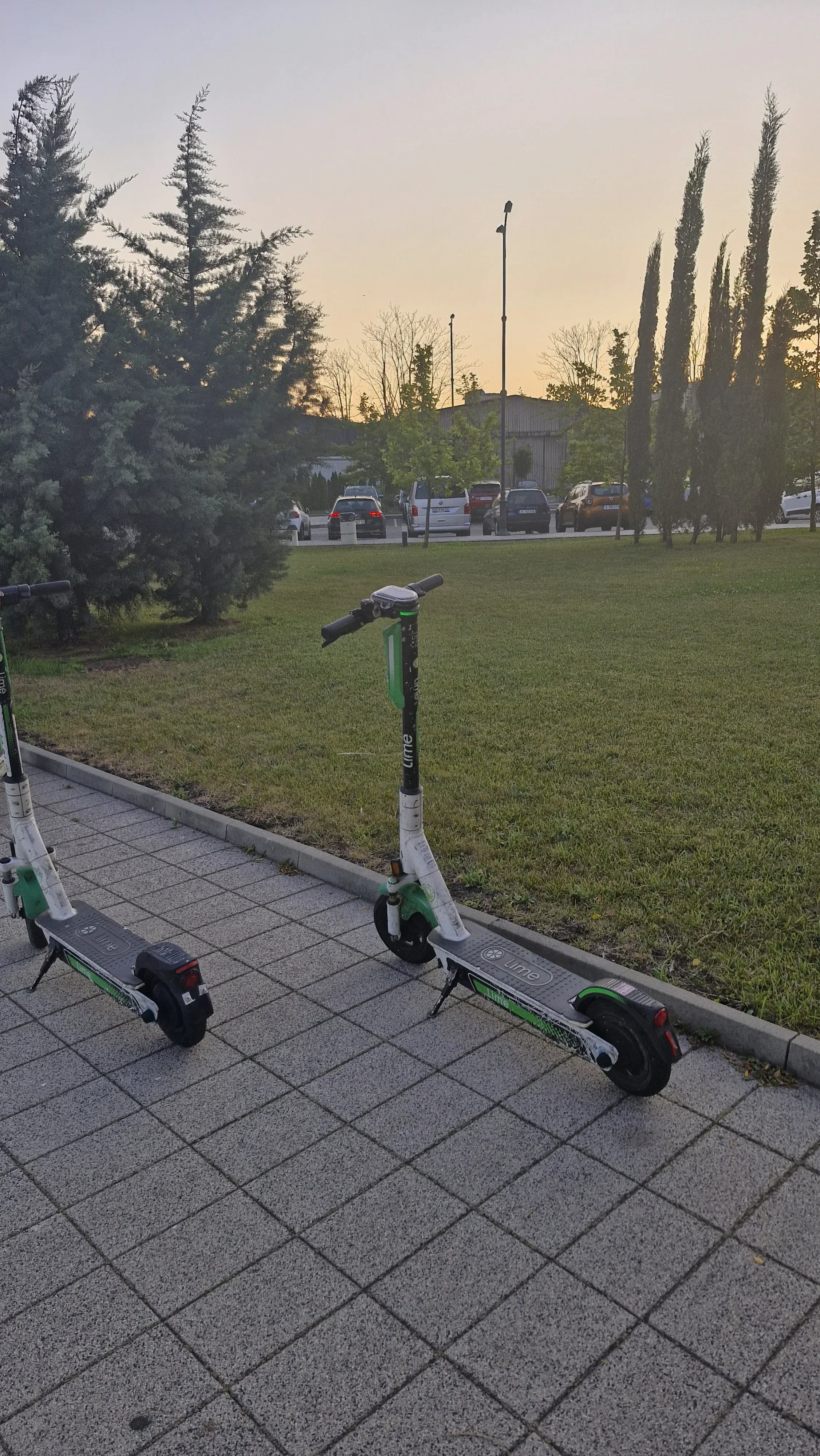 Парламентът прие регистър за електрическите тротинетки и правила за видеонаблюдение