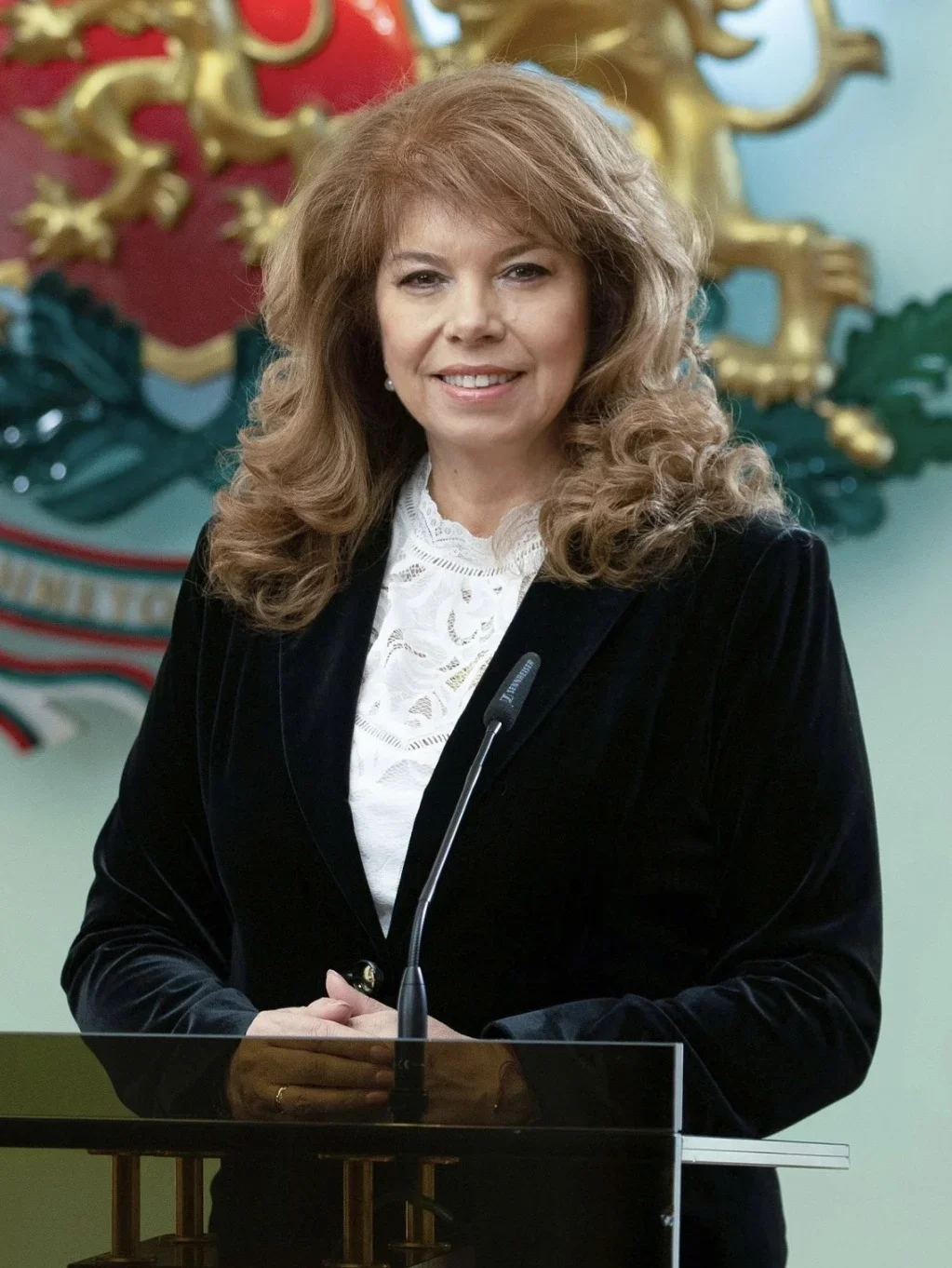 President Yotova Calls for Unity: Let's Leave Peace and a Future for Our Children