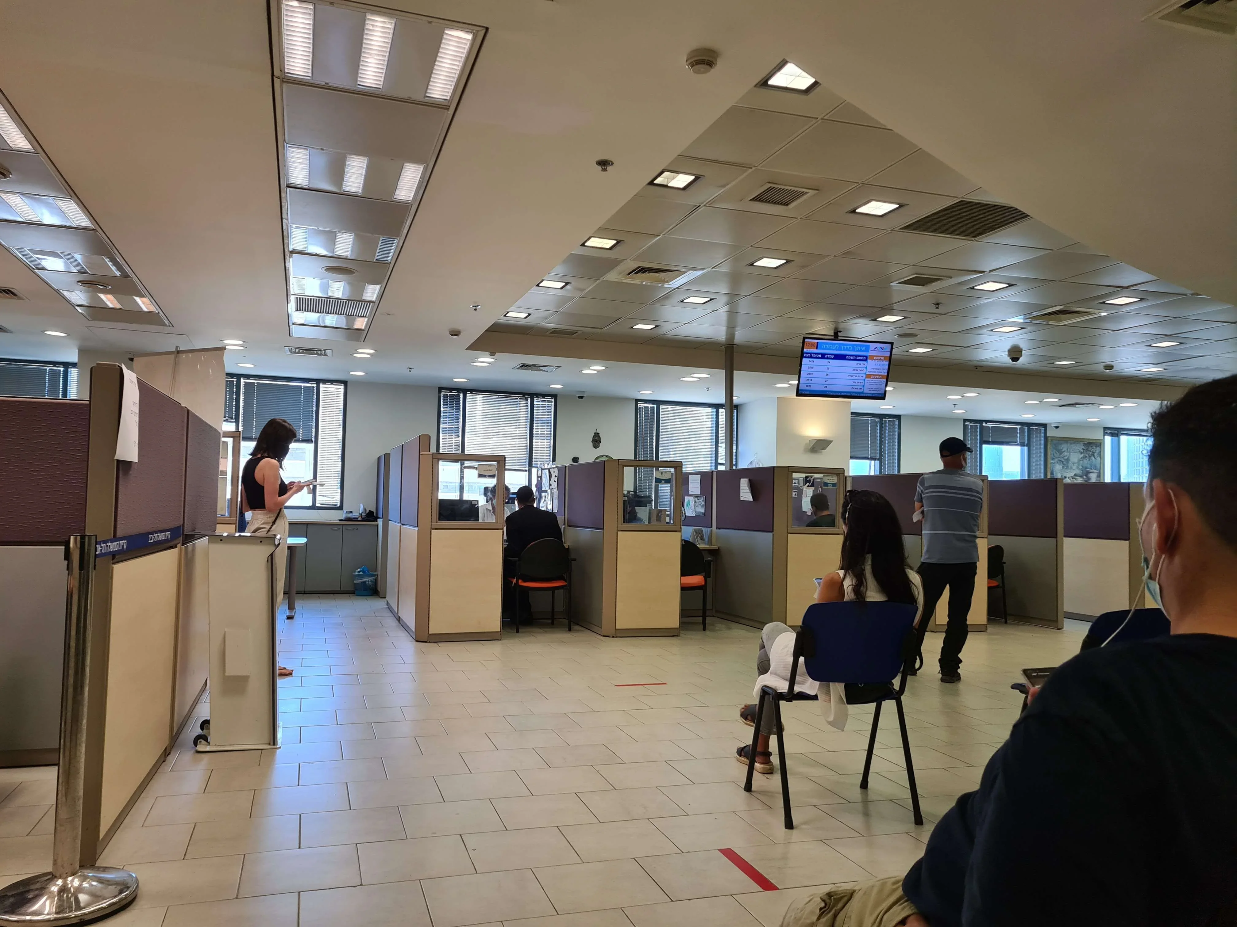 Пазарът на труда се възстановява: Ръст на обявите за работа през януари 2026 г.