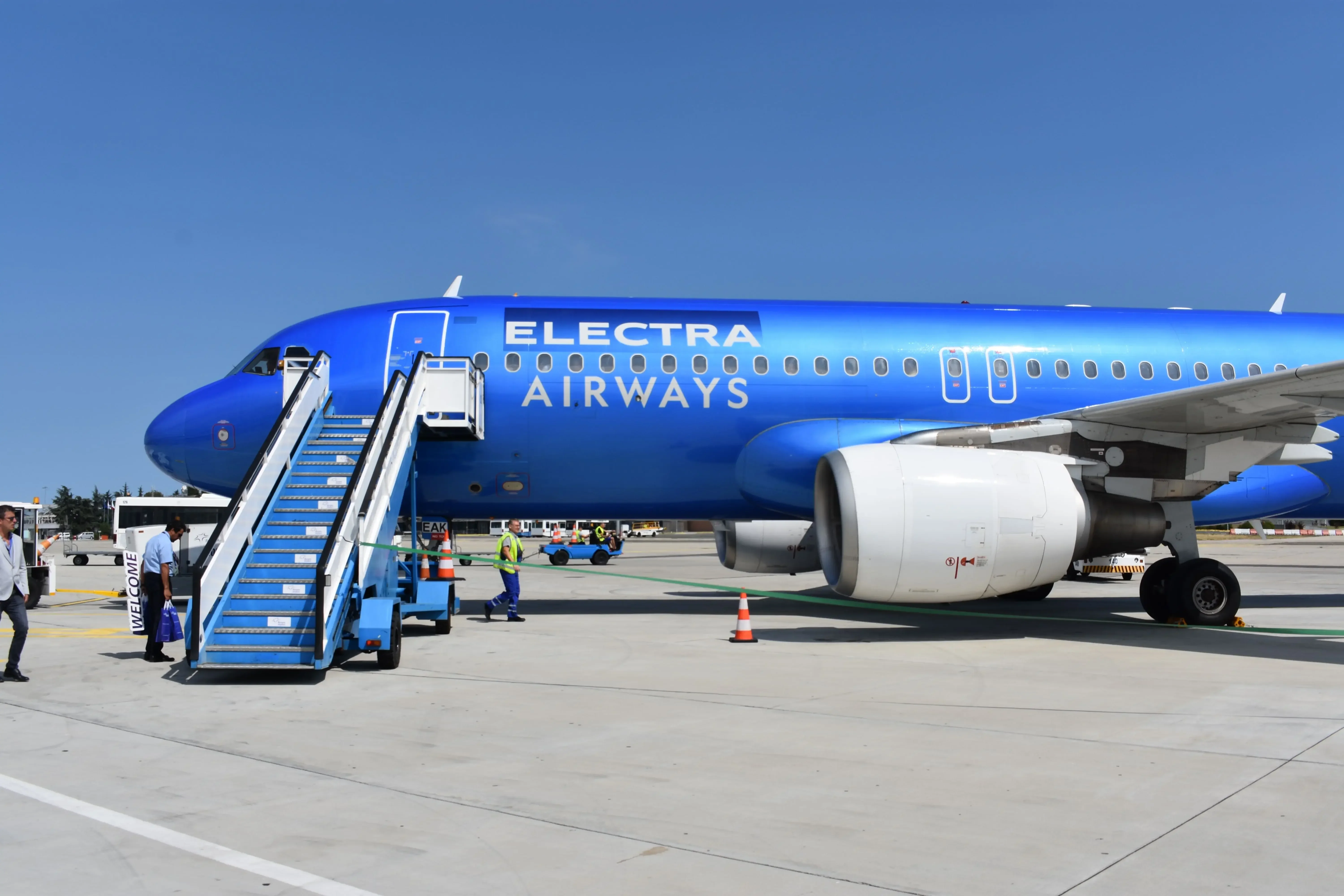 Община Бургас ще подпомага полетите до Милано и София след реконструкцията на летището