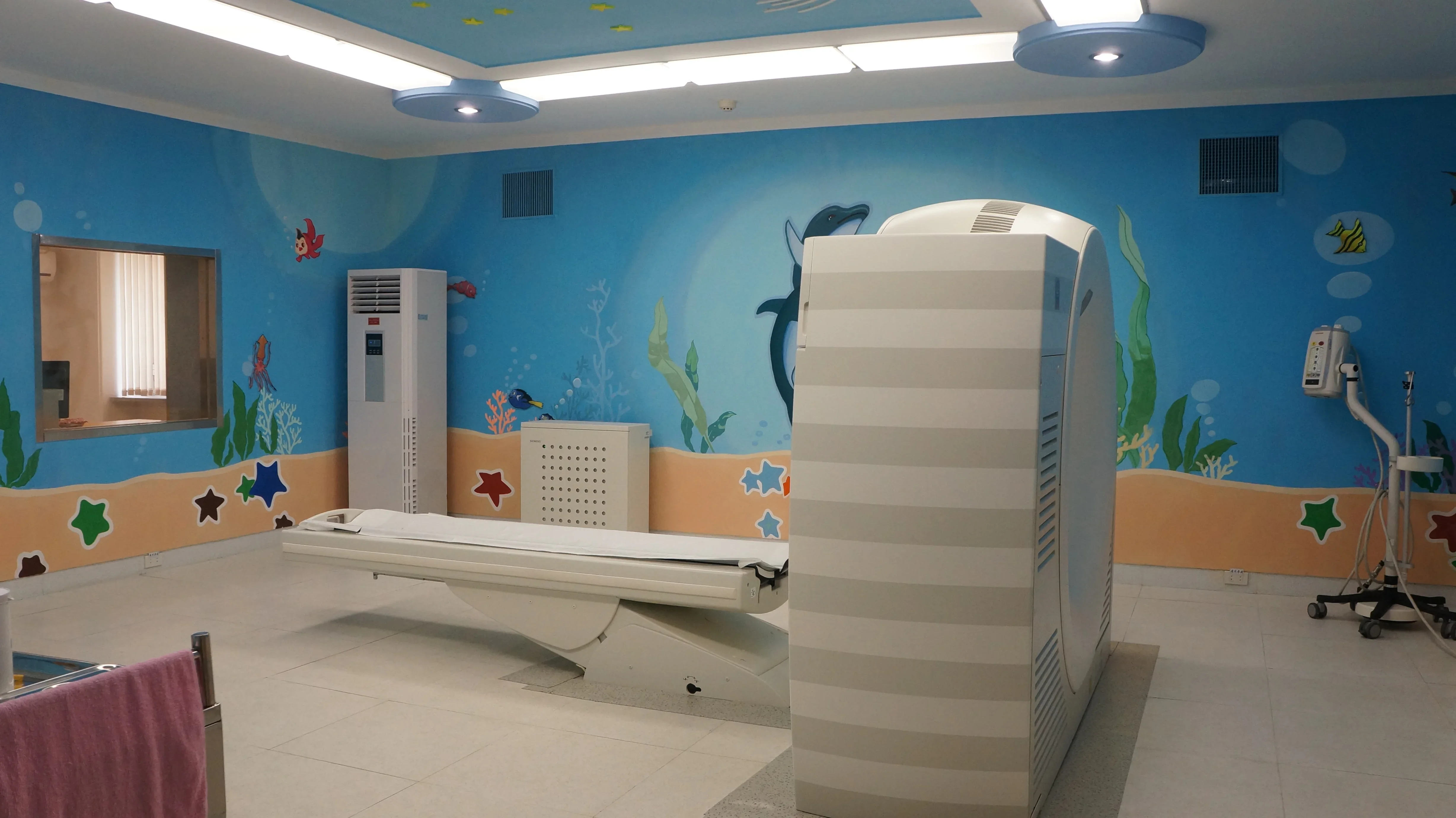 Комисията избра кандидати за управител на Детската болница Бургас