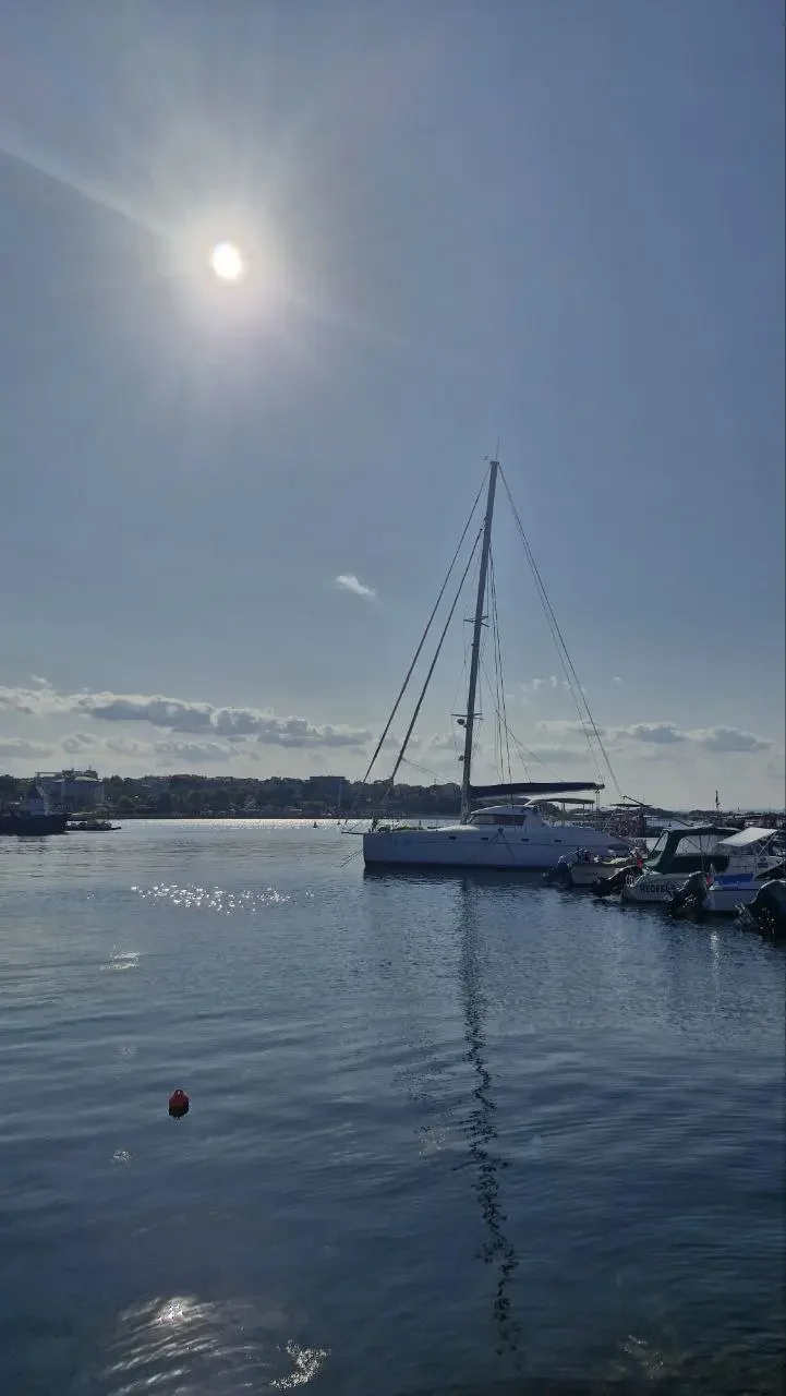 Времето утре: Слънчево с ниска облачност по Черноморието и в планините