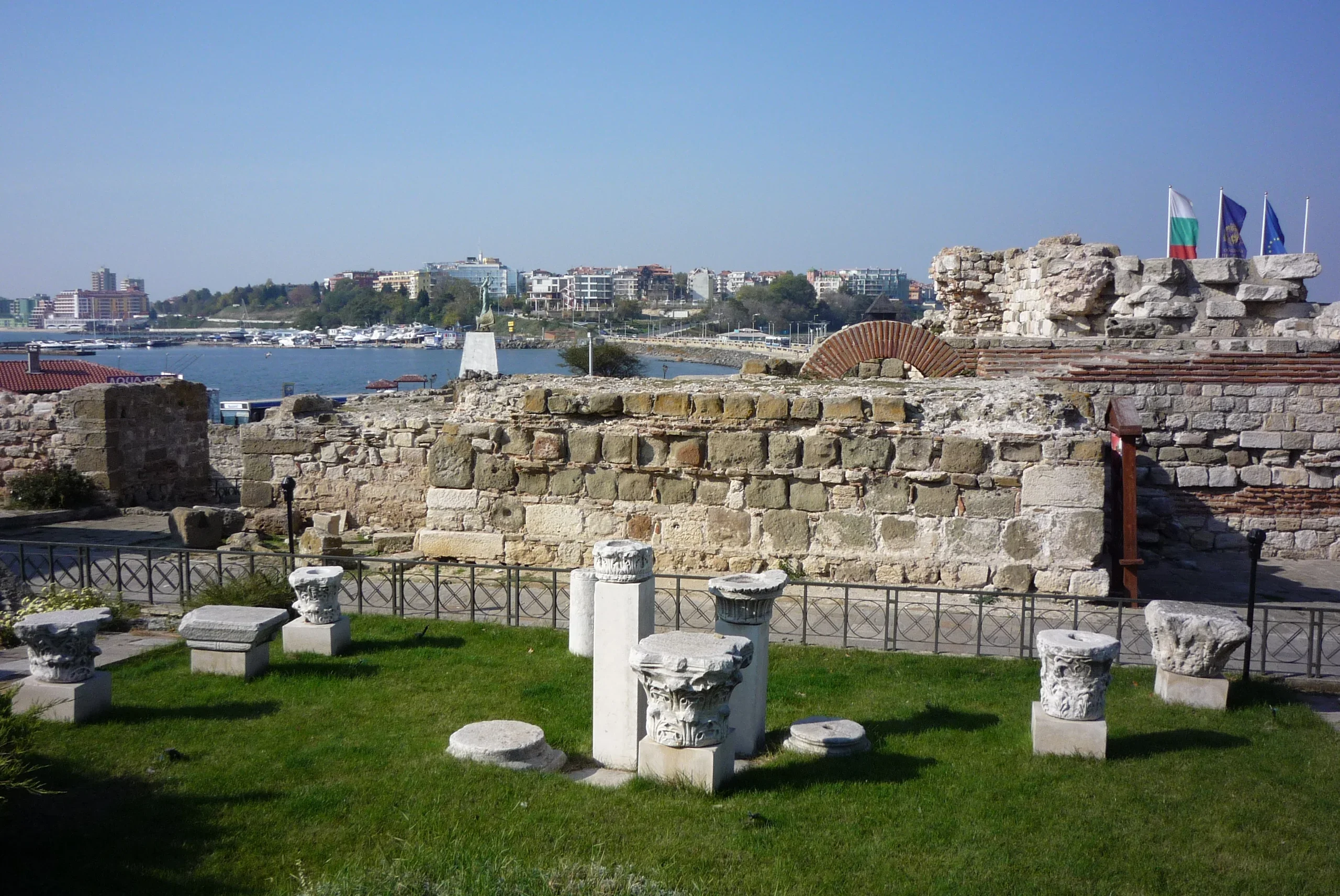 Находки от елинистическата епоха в Несебър: Открития от разкопките в двора на СУ