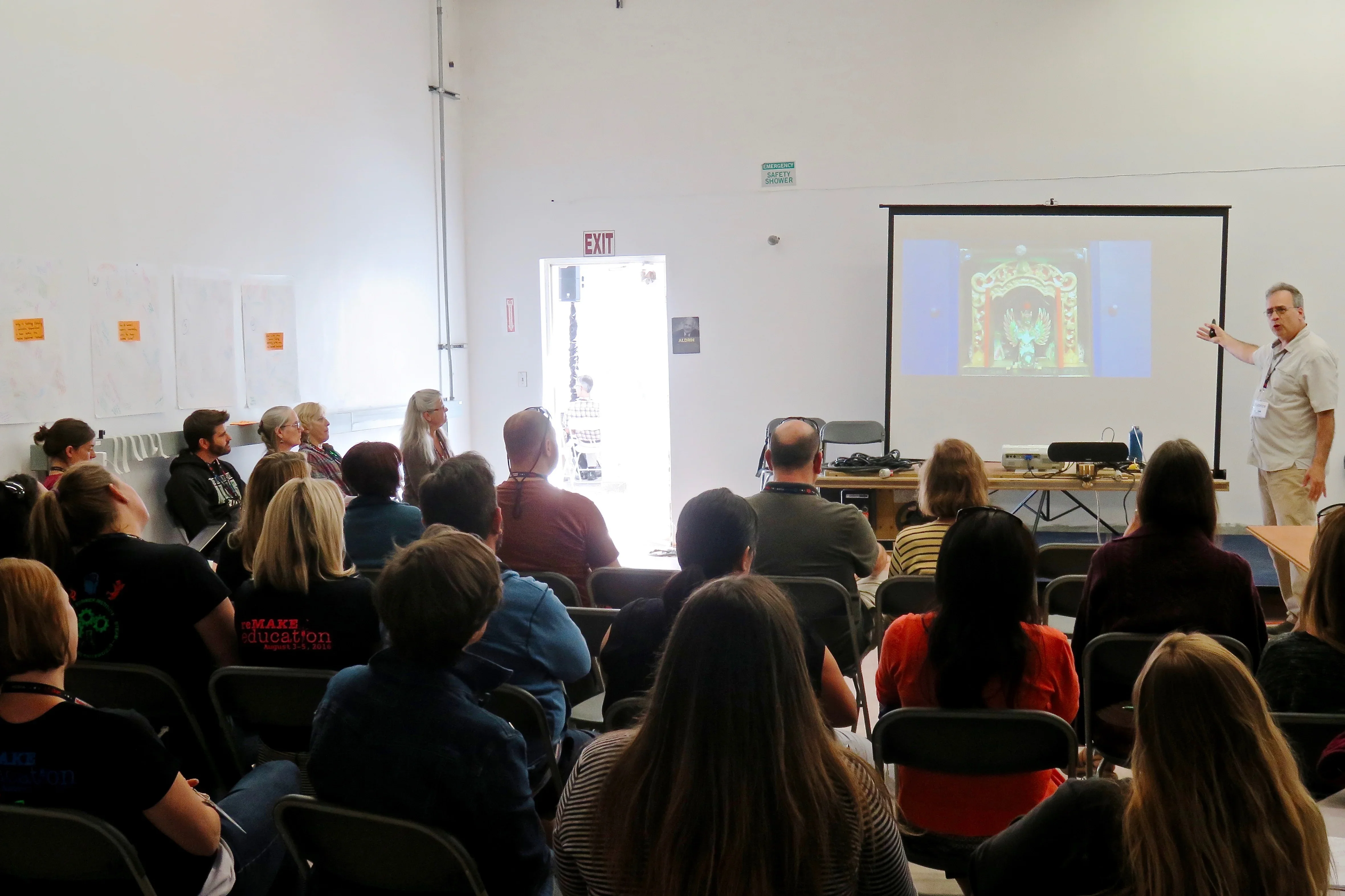 Дни на отворените врати в НХА Бургас: Запознайте се с изкуството и бъдете част от него!