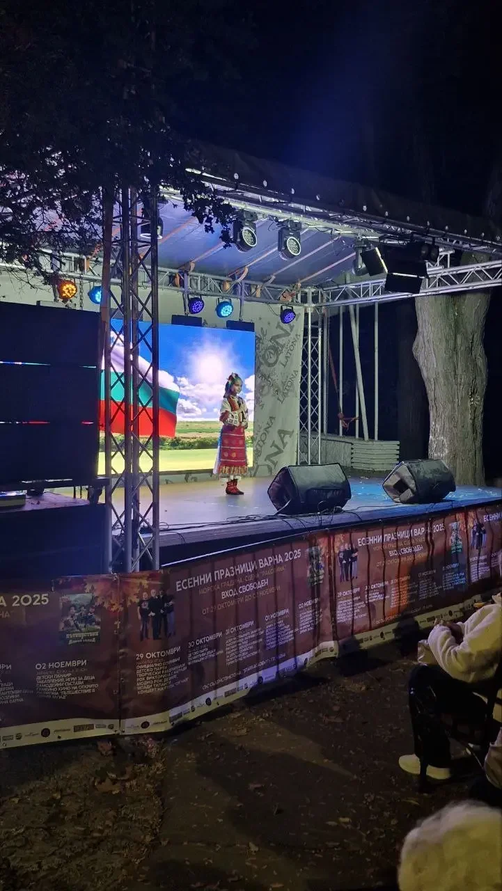 Концерт на Детска вокална студия „Сюрприз“ в Несебър: Учебен час с песни и стихове