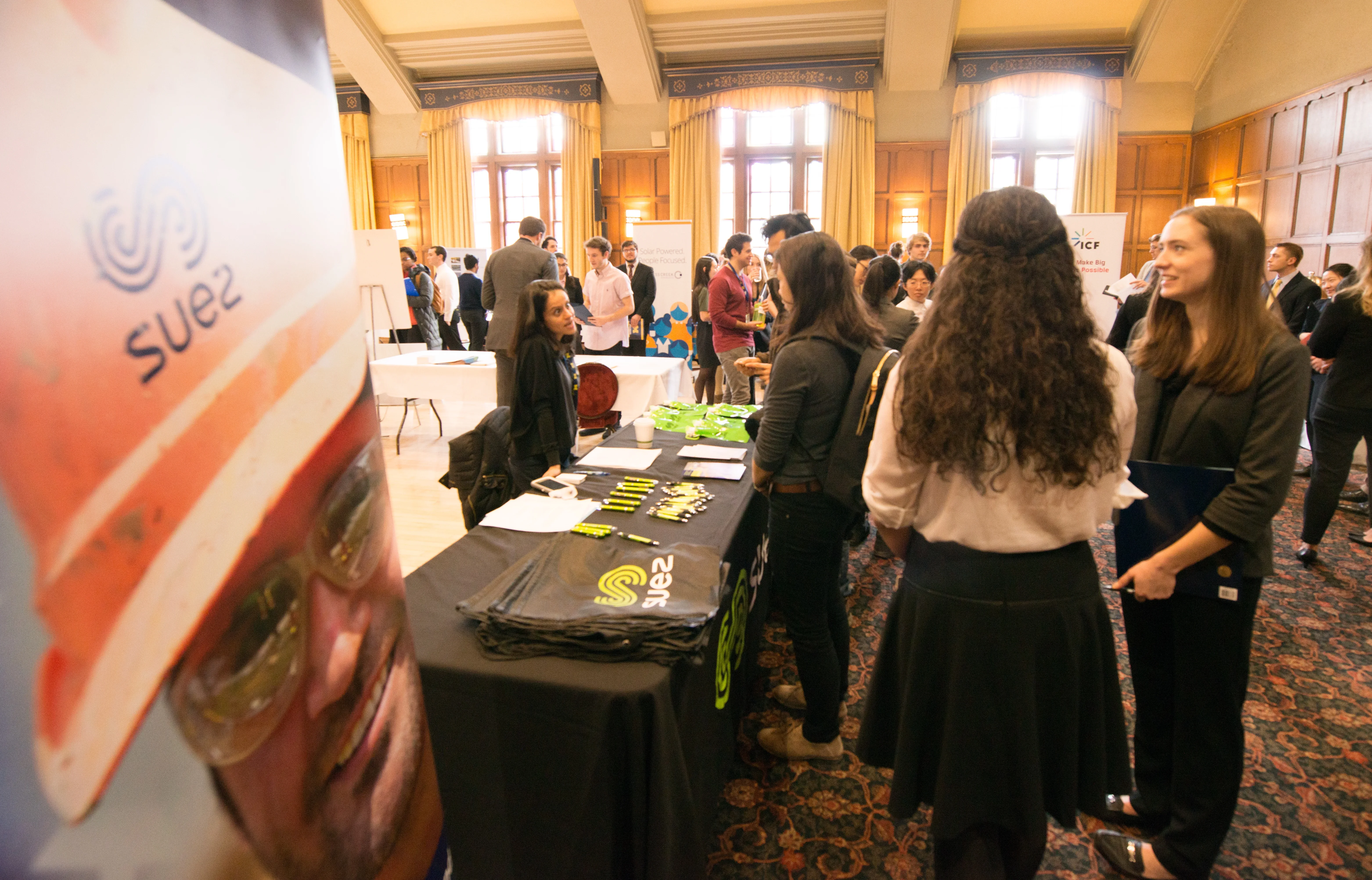 Парад на професиите в Бургас: Открий таланта си и избери професия (08 април)