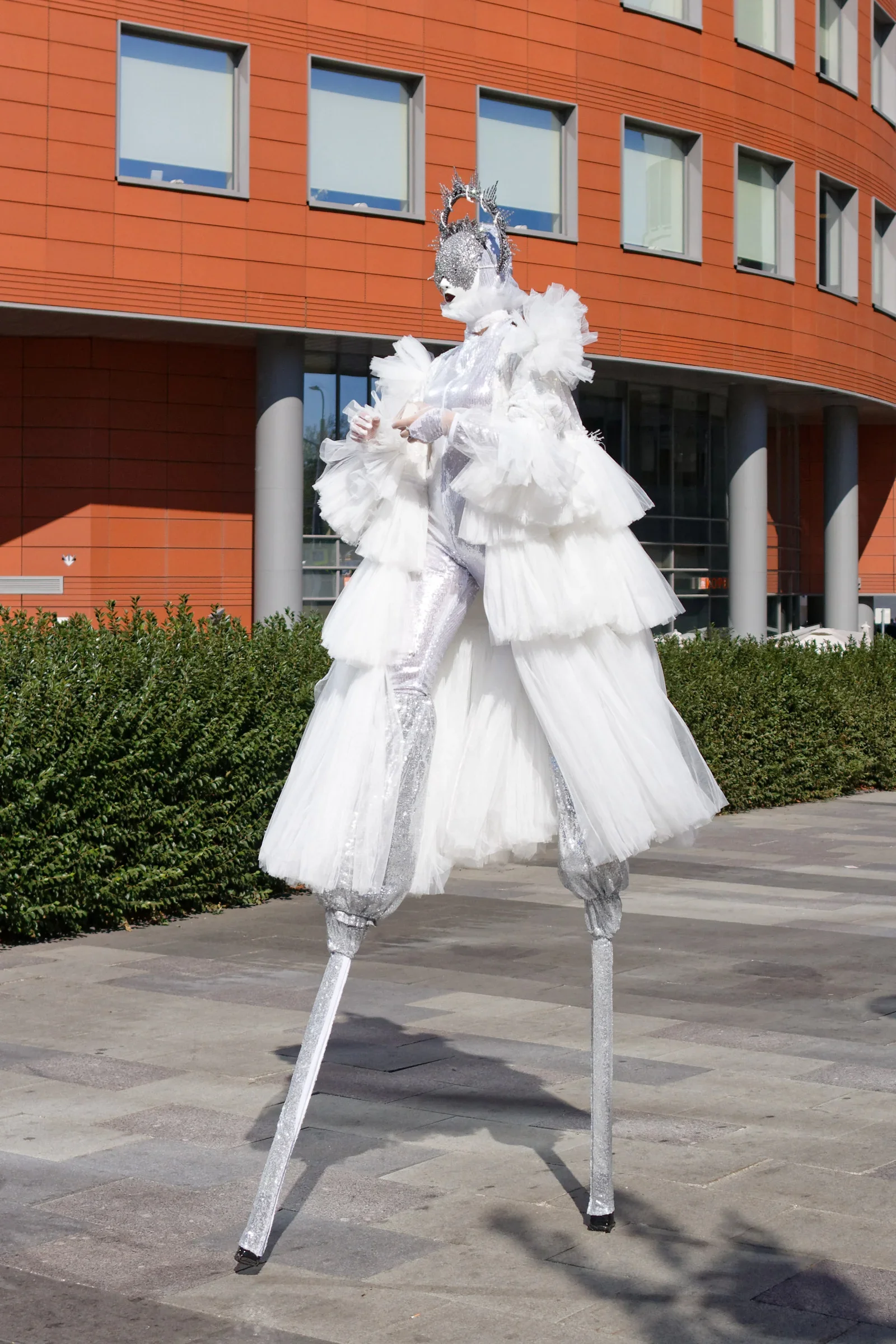 Бургас празнува Цветница с куклен театър и пъстро шествие