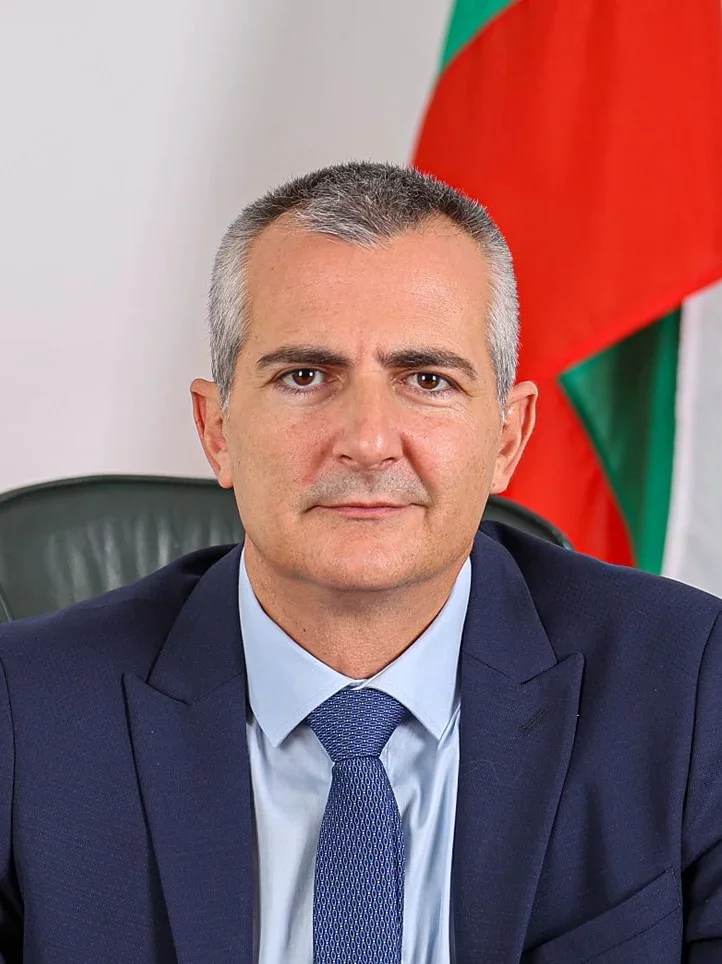 Министър Илиев откри часовник, отброяващ времето до Giro d'Italia в България