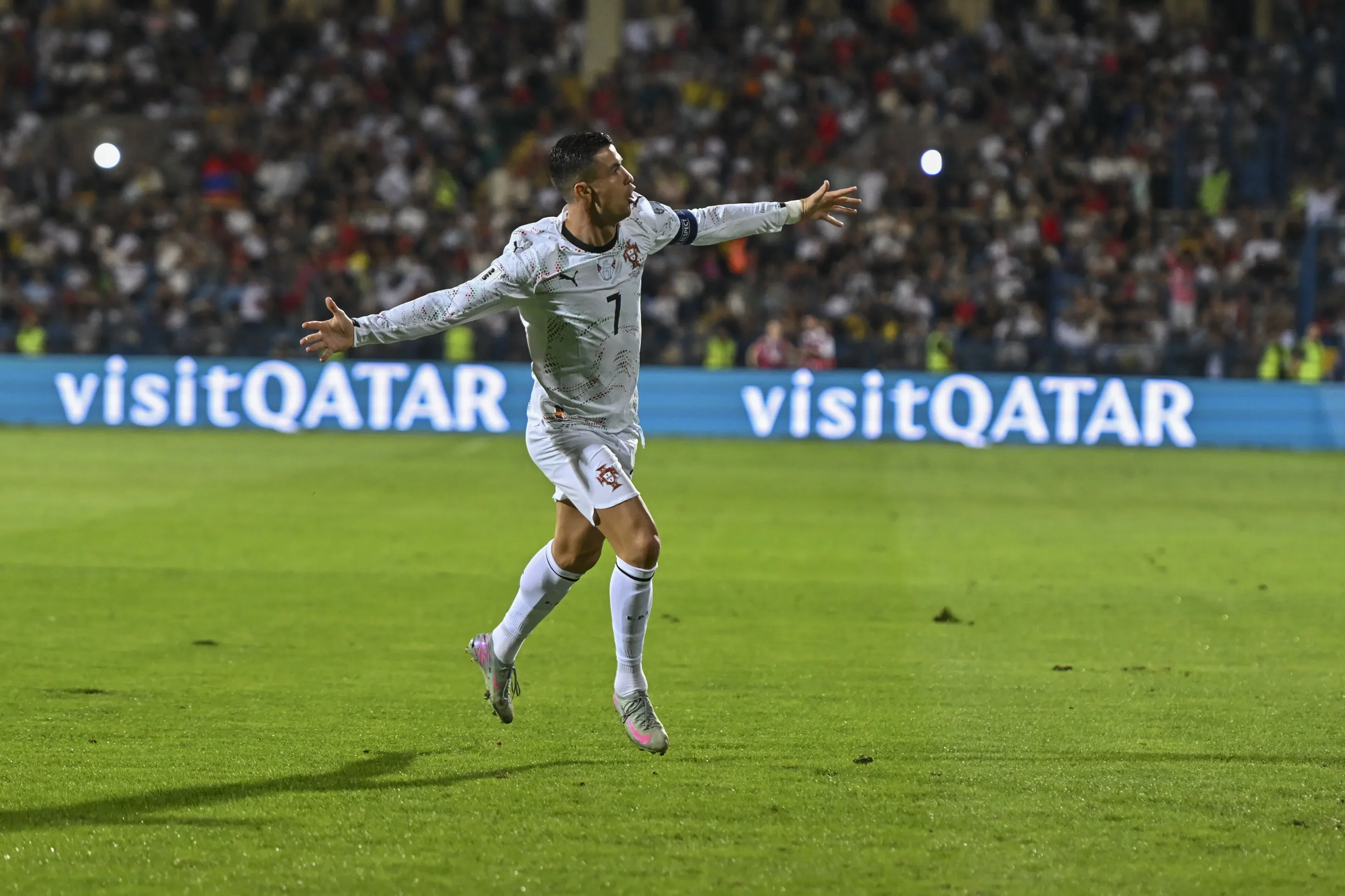 Роналду вкарва 969-ия си гол, "Ал-Наср" е на полуфинал в Лигата на шампионите на АФК 2