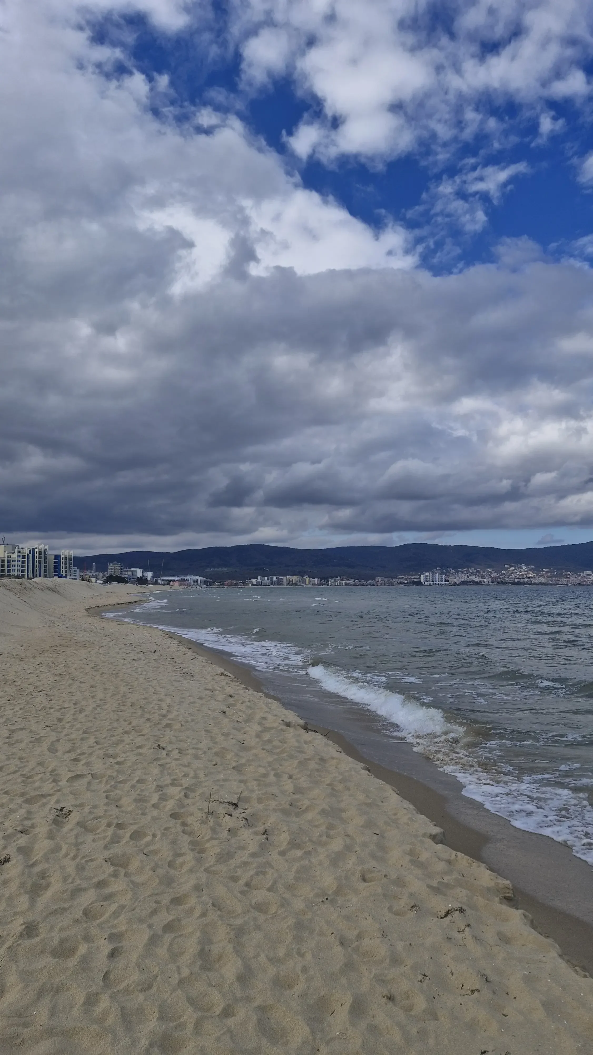 Промяна в метеорологичната прогноза: Какво да очакваме през следващите дни?