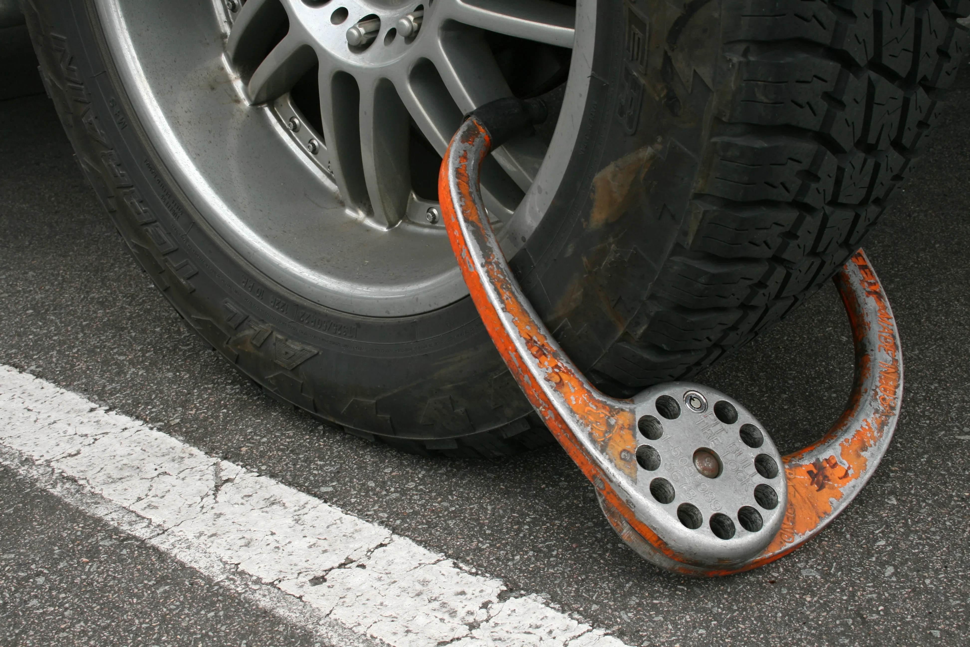 Цените за скоби, репатриране и паркиране в Бургас остават непроменени