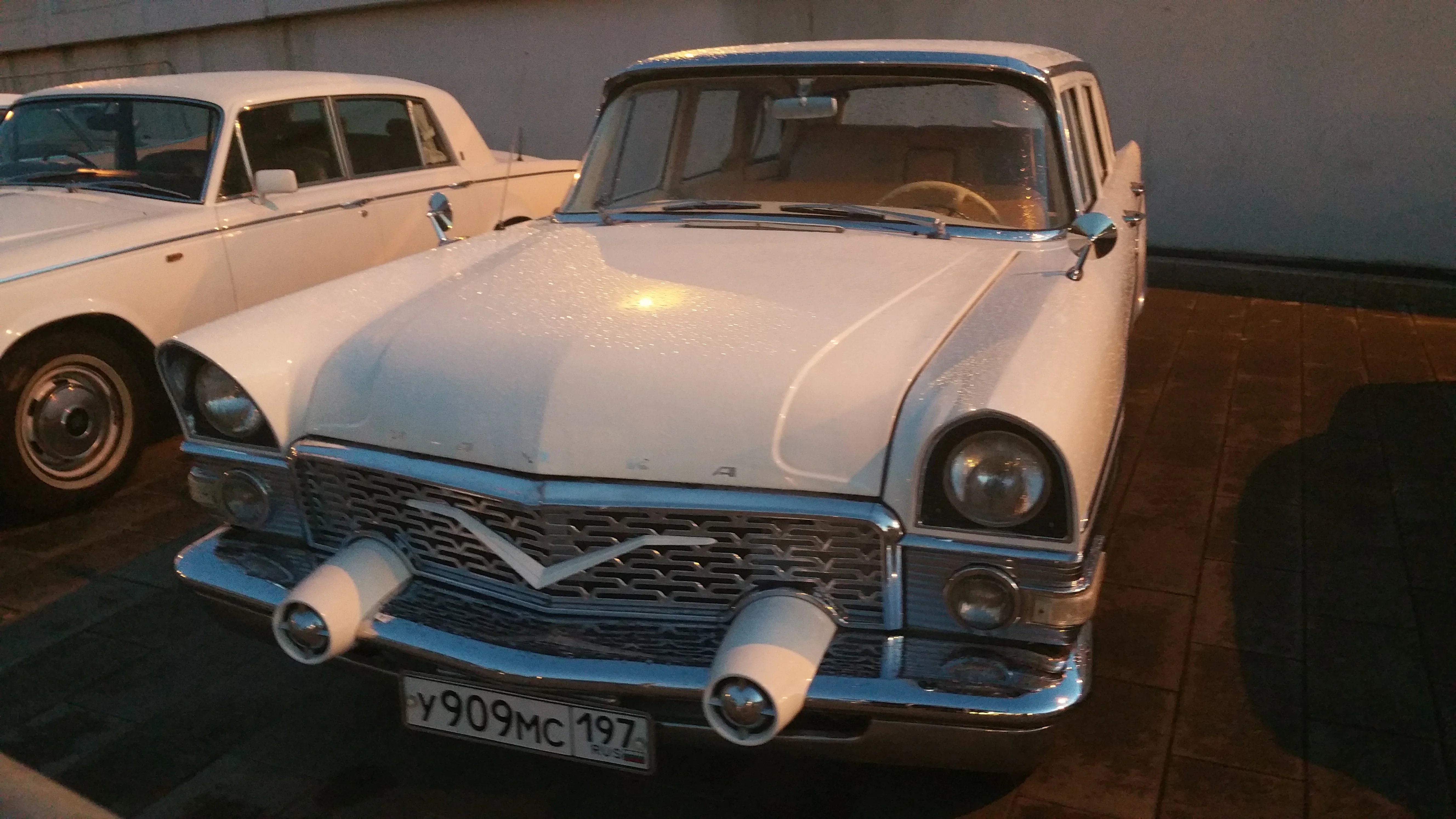 Retro Parade Burgas 2026: 100+ classic cars and charity