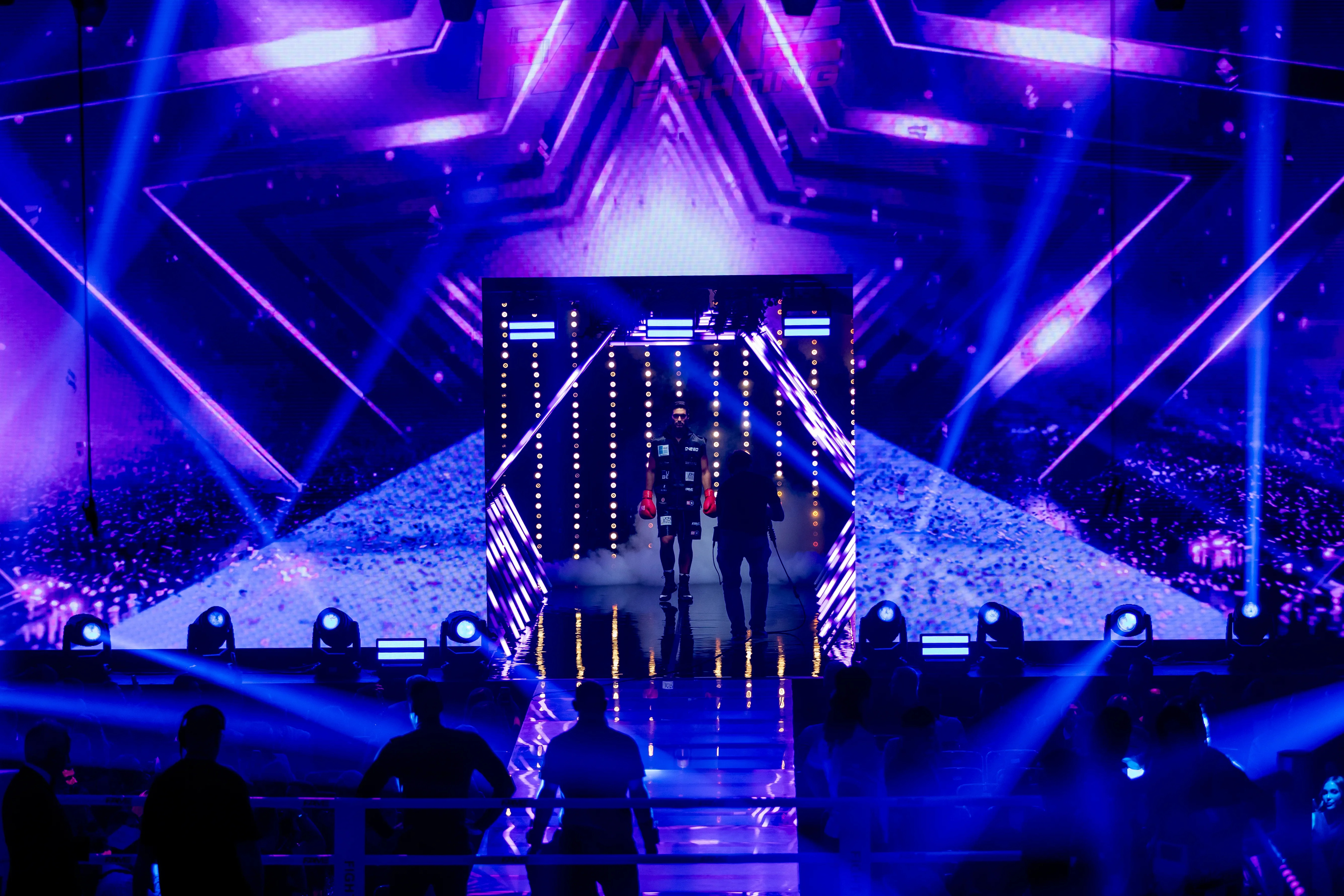 MAX FIGHT 66 у Бургасі: Борислав Велєв повертається, топові бої на рингу