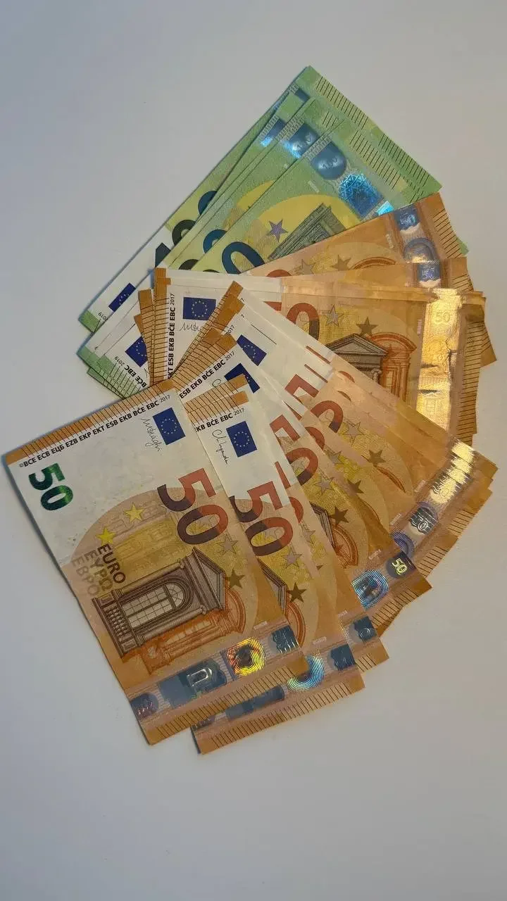Новите осигурителни прагове променят нетните доходи през 2026 г.